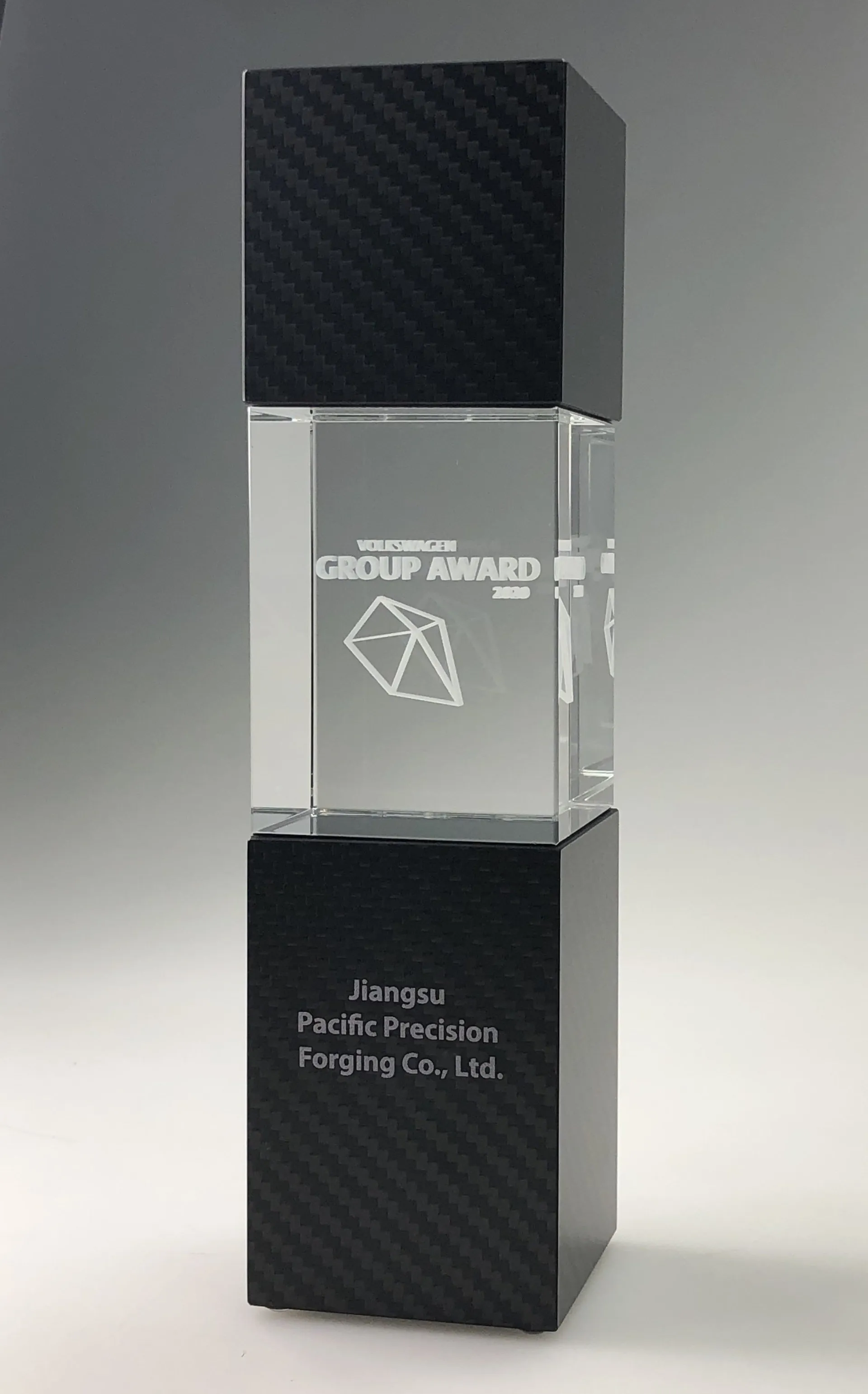 Dealer Award/VW-Award aus Carbonmaterial